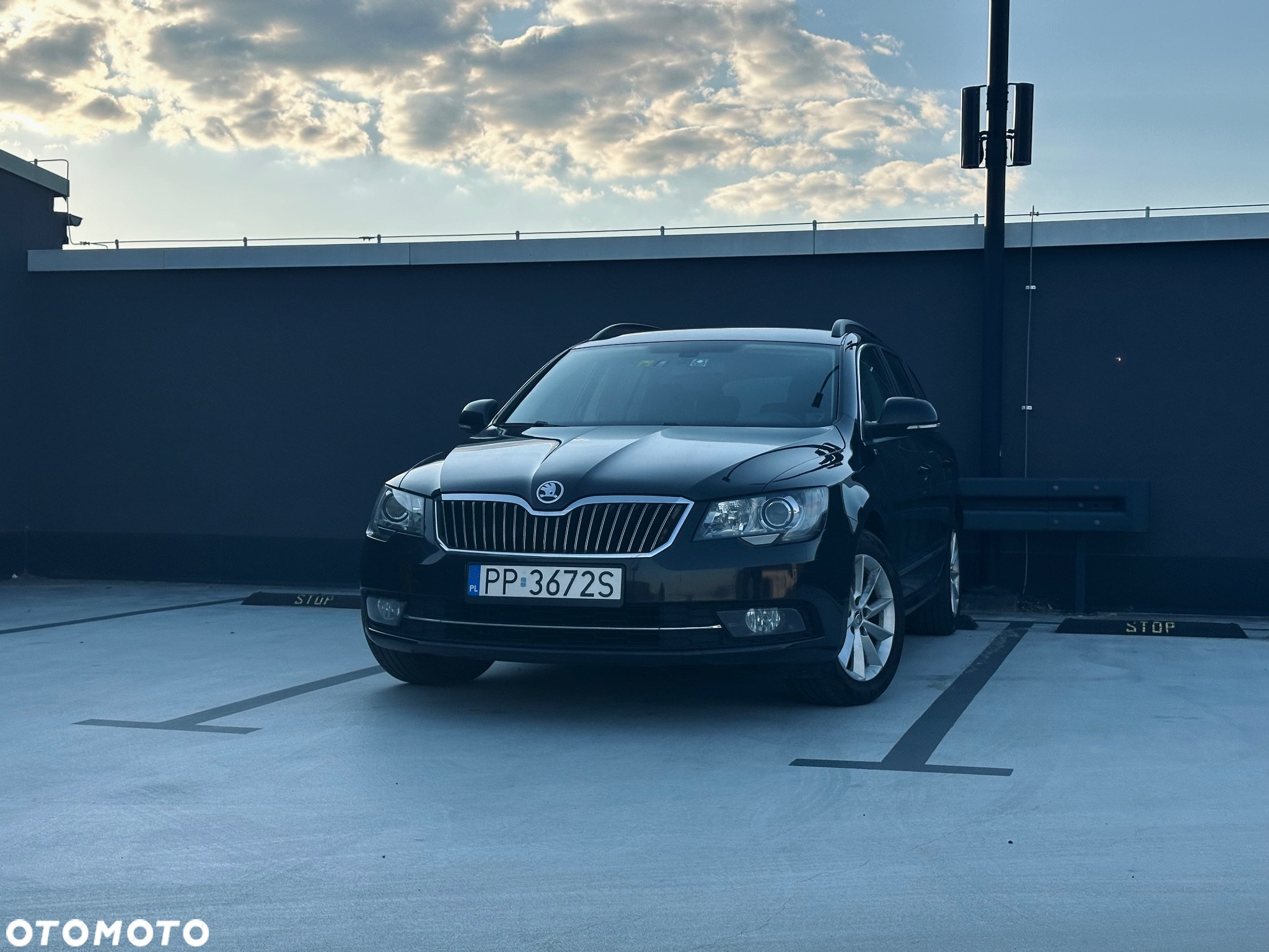 Skoda Superb 2.0 TDI 4x4 Elegance - 2