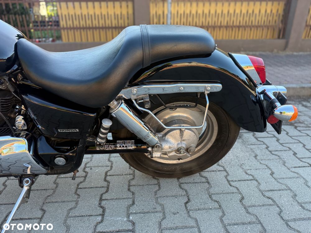 Honda Shadow - 23