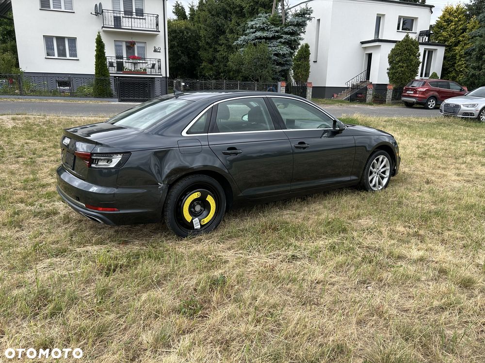 Audi A4 Limousine - 4