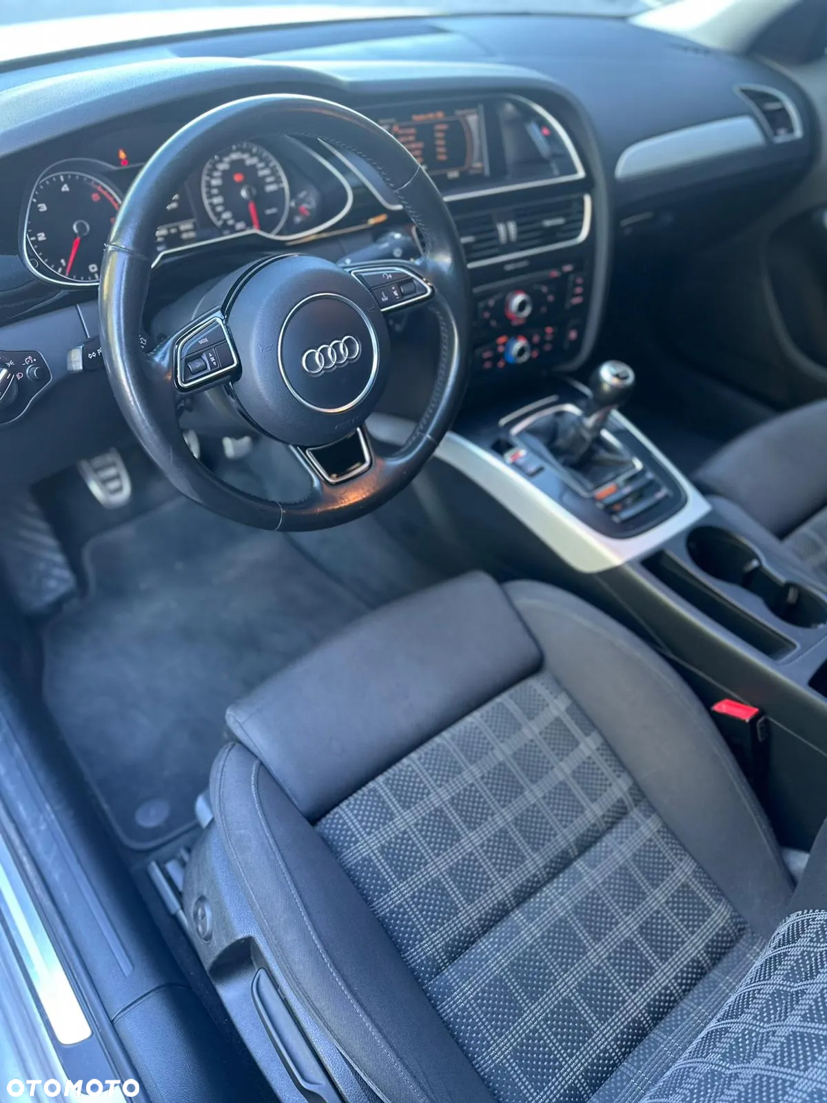 Audi A4 2.0 TDI - 6
