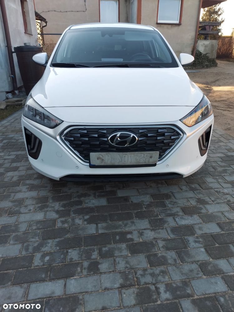 Hyundai IONIQ - 30