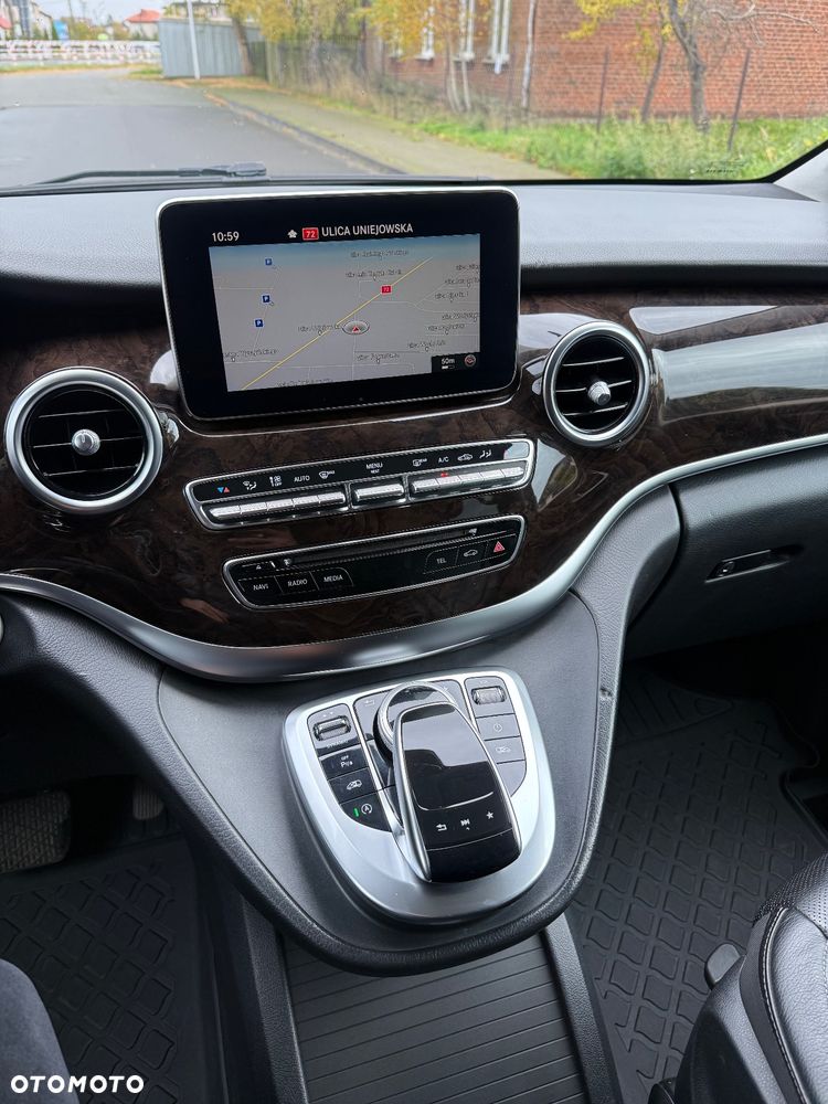 Mercedes-Benz Klasa V 250 (BlueTEC) d Avantgarde 7G-Tronic (ekstra d³) - 15