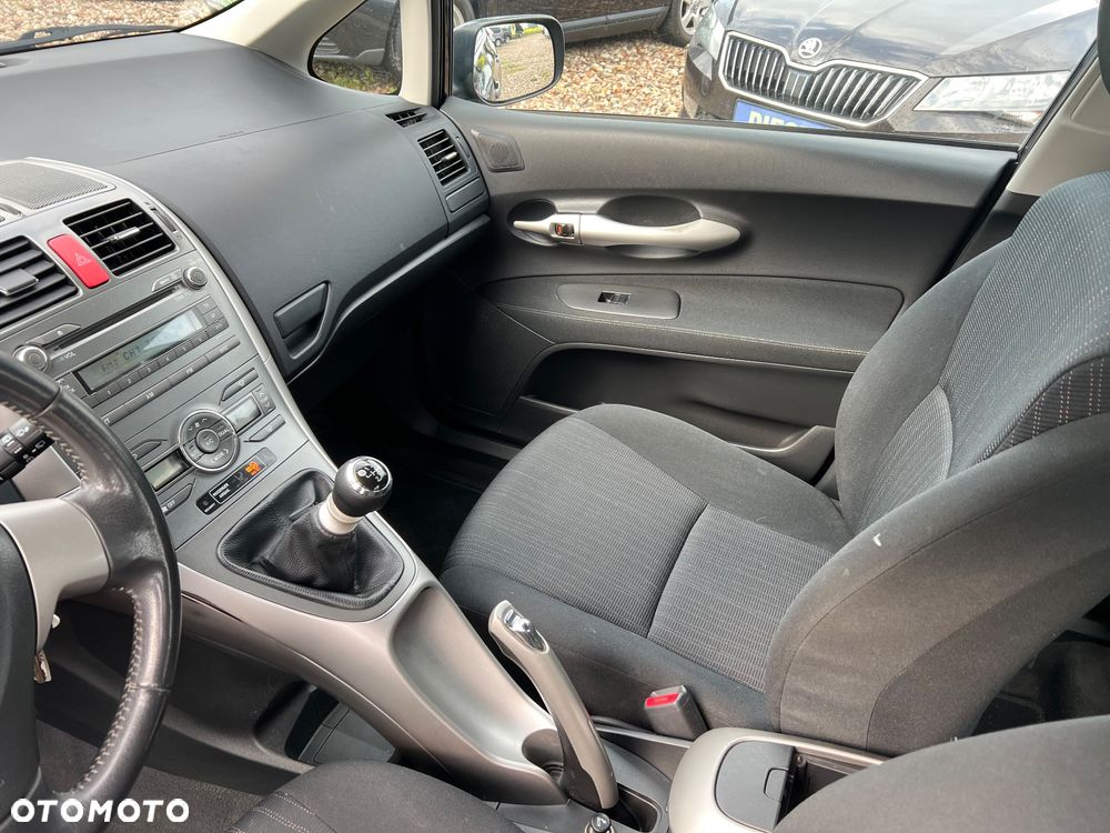 Toyota Auris 1.4 D-4D Edition - 13