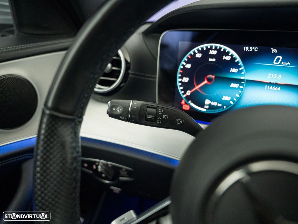 Mercedes-Benz E 300 de AMG Line - 24