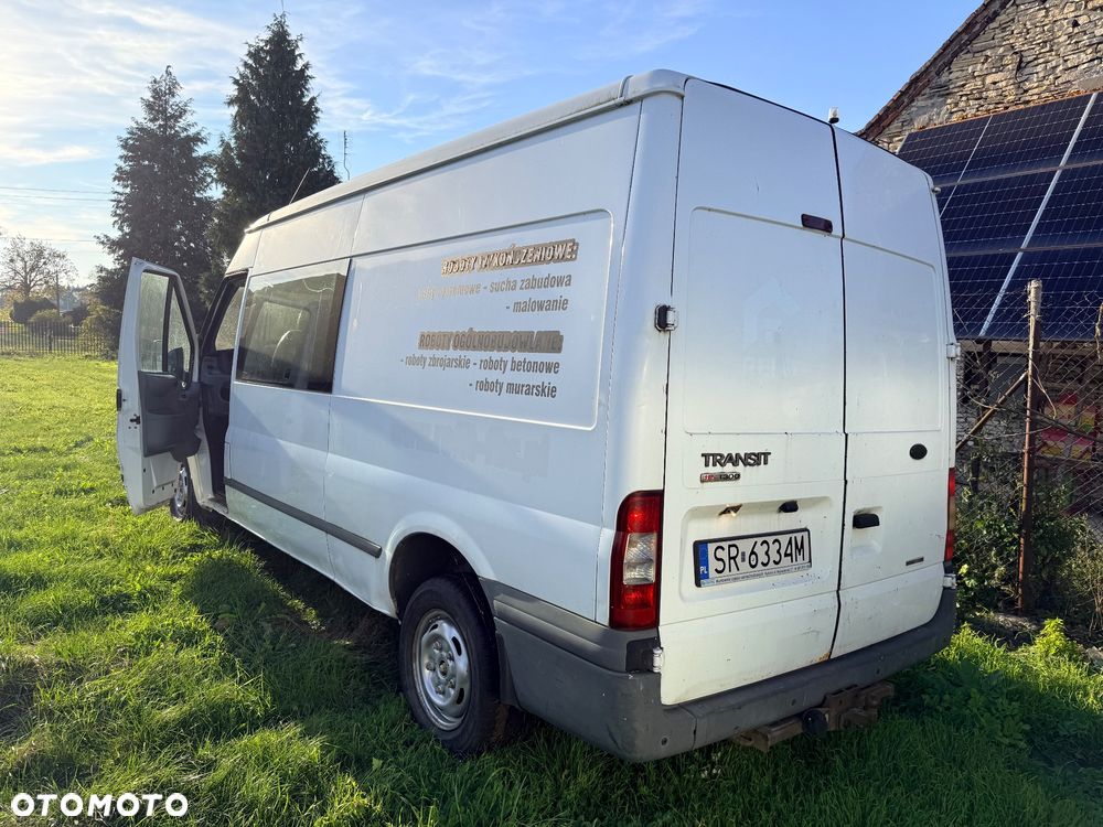 Ford Transit MAX - 9