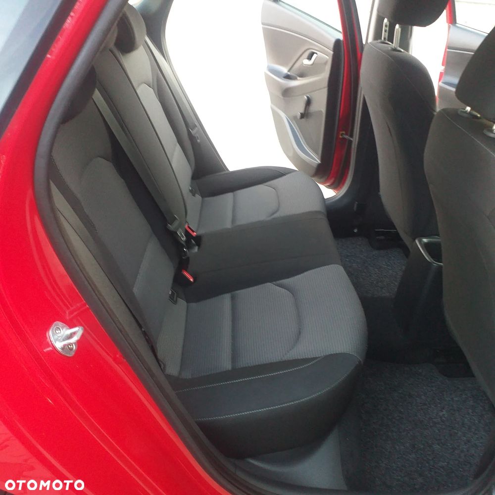 Hyundai i30 - 16