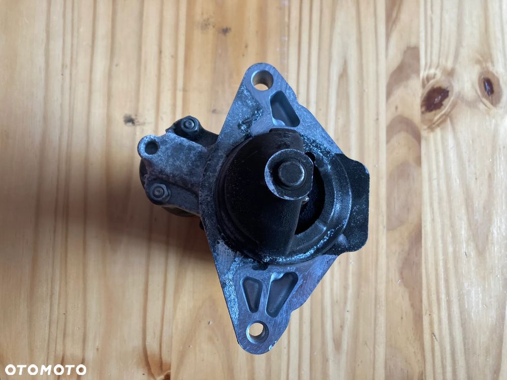 Rozrusznik Toyota 1.3 Denso 28100-0Y010 - 4