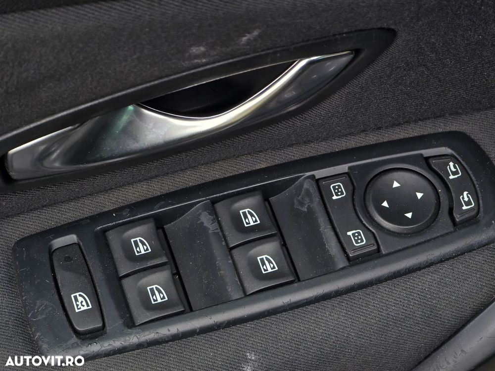 Renault Megane 1.9 dCi FAP Dynamique - 16