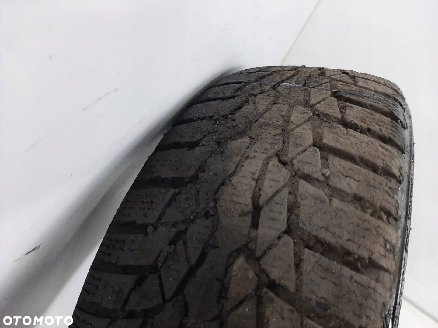 OPONY ZIMOWE NOKIAN WRD4 185/60R15 88T DOT 20017 BIEZNIK 6MM - 5