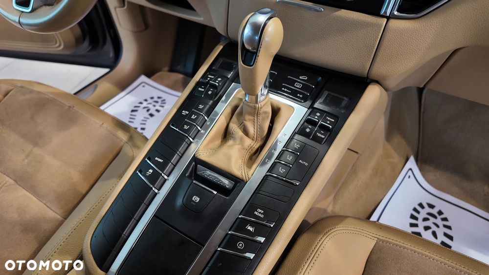 Porsche Macan PDK - 39