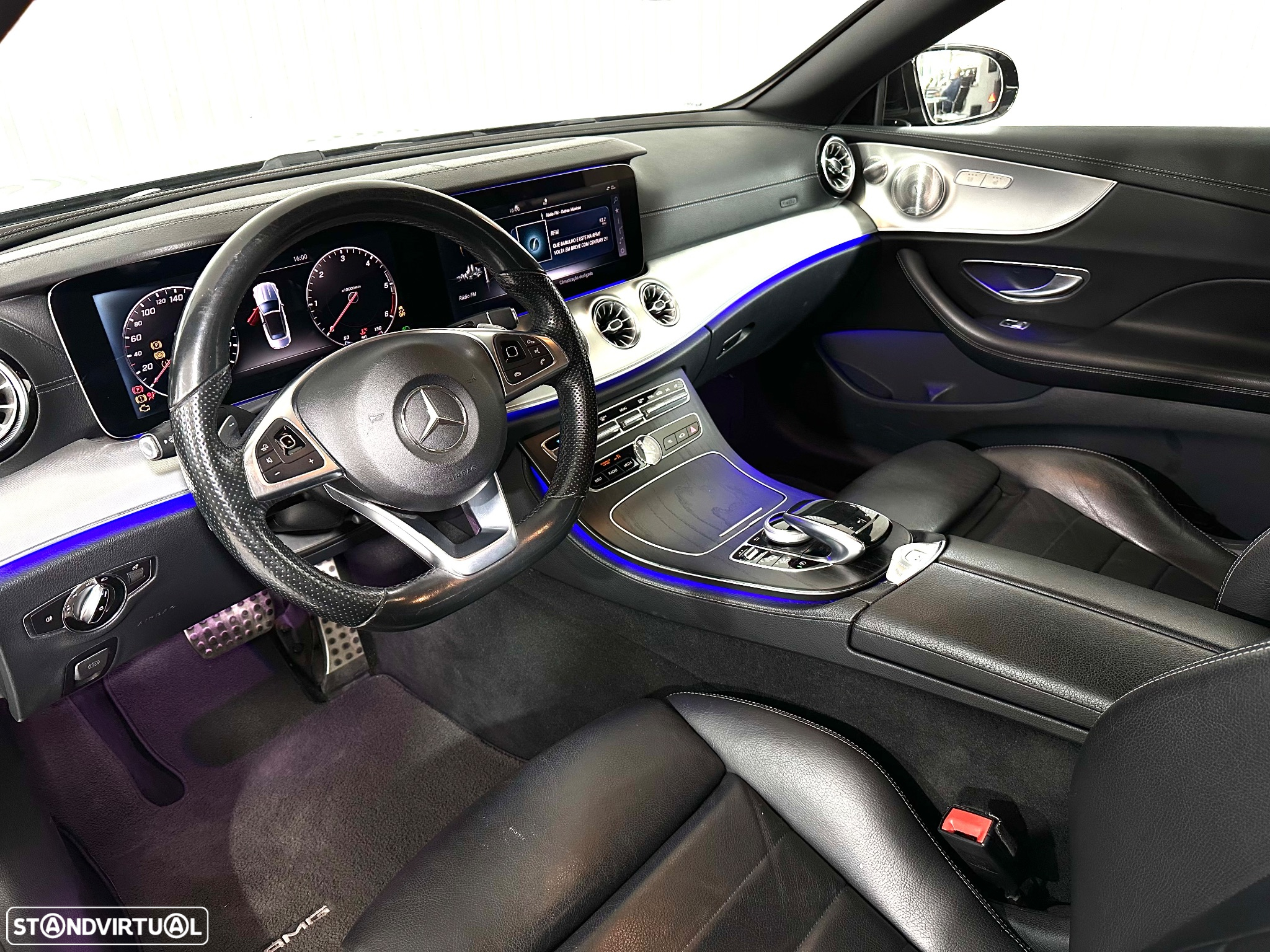 Mercedes-Benz E 220 d AMG Line - 12