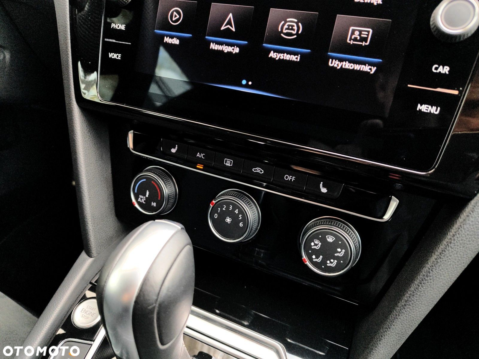 Volkswagen Arteon 2.0 TDI 4Motion R-Line DSG - 24