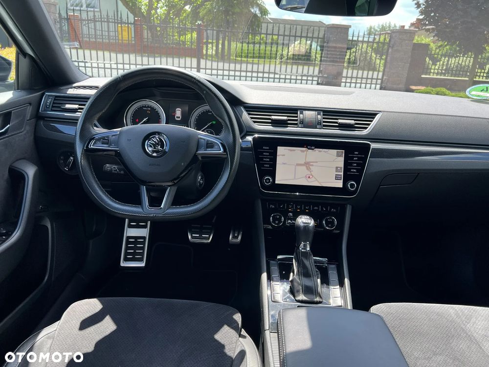 Skoda Superb 2.0 TDI 4x4 Sportline DSG - 23