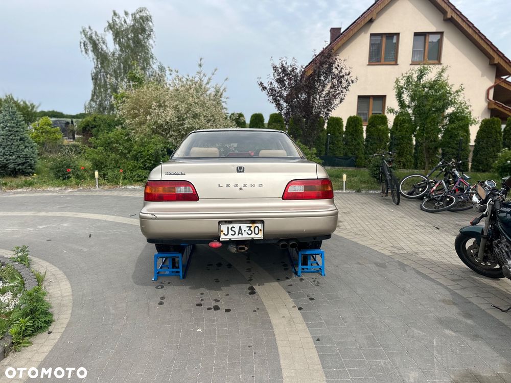 Honda Legend - 5