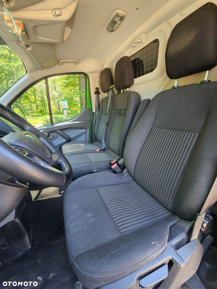 Ford Transit Custom - 8