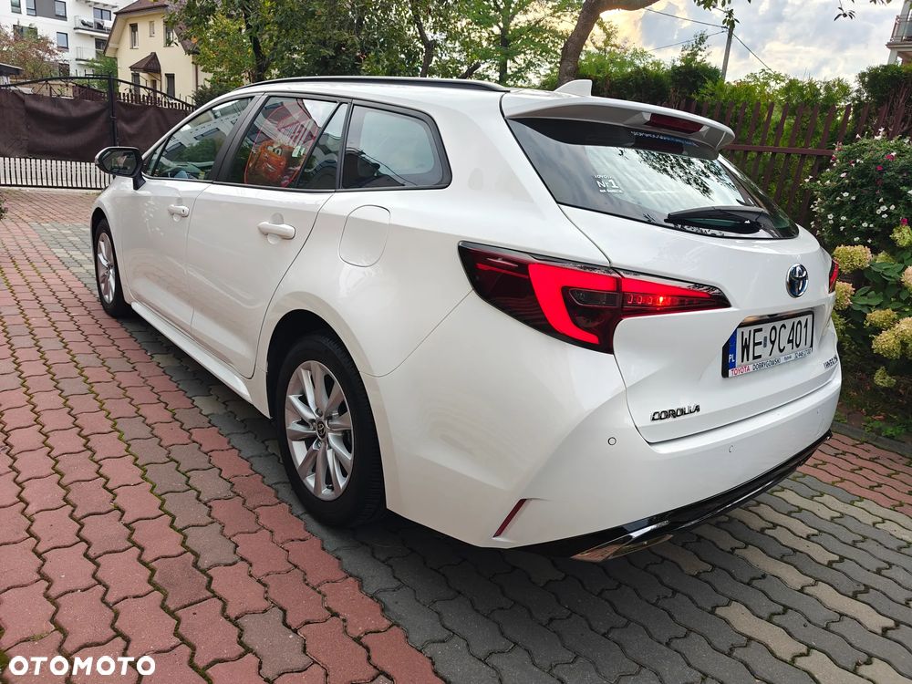 Toyota Corolla 1.8 Hybrid Comfort - 6