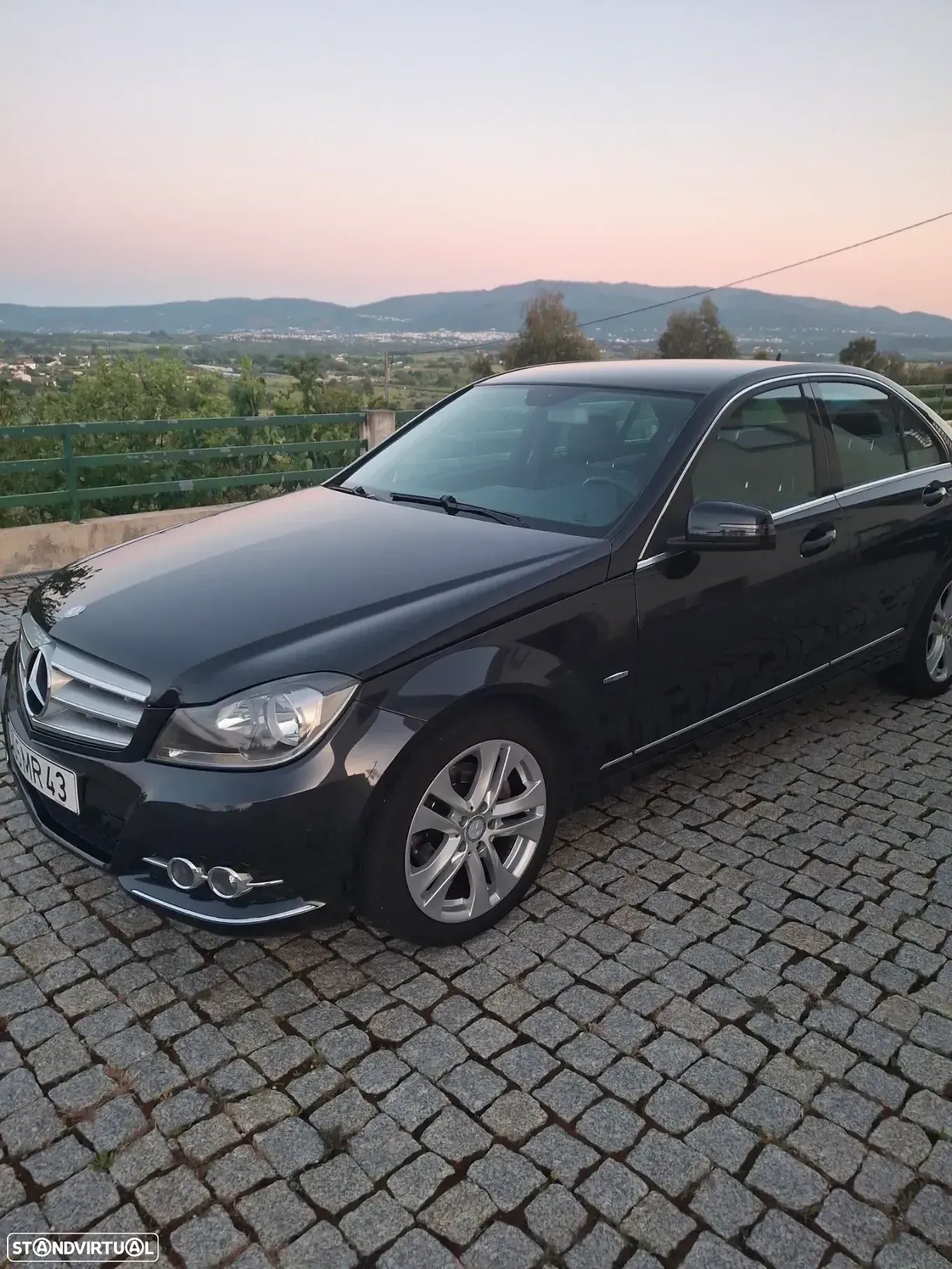 Mercedes-Benz C 220 CDi Avantgarde BlueEfficiency Aut. - 2