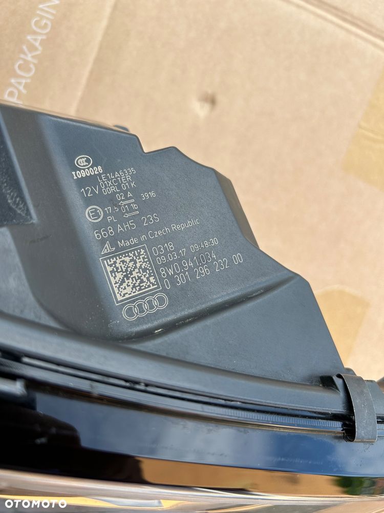 Audi A4 B9 lampa prawy przód 8W094103 full led - 12