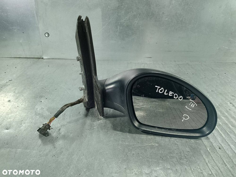 LUSTERKO PRAWE SEAT TOLEDO III LS9N - 8