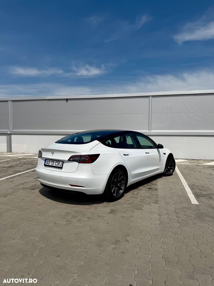 Tesla Model 3 Standard - 7