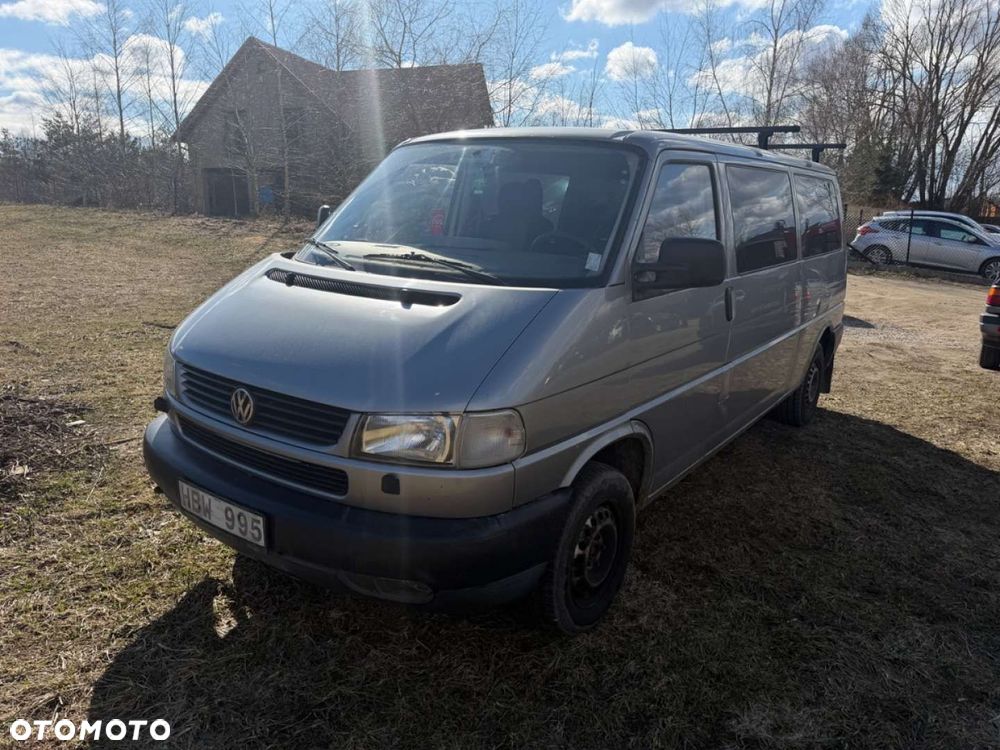 Volkswagen Caravelle - 4