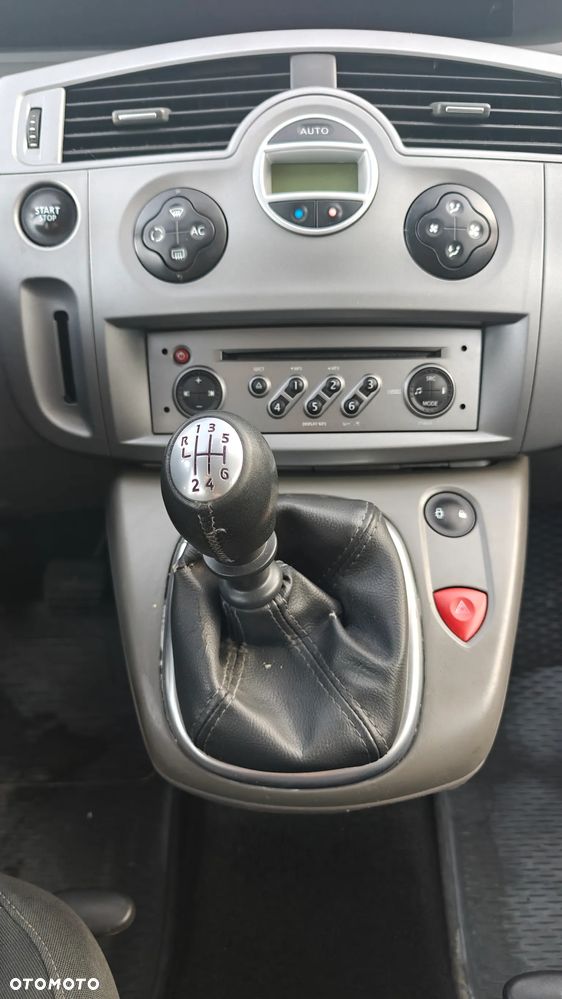 Renault Scenic 1.6 16V Expression - 20