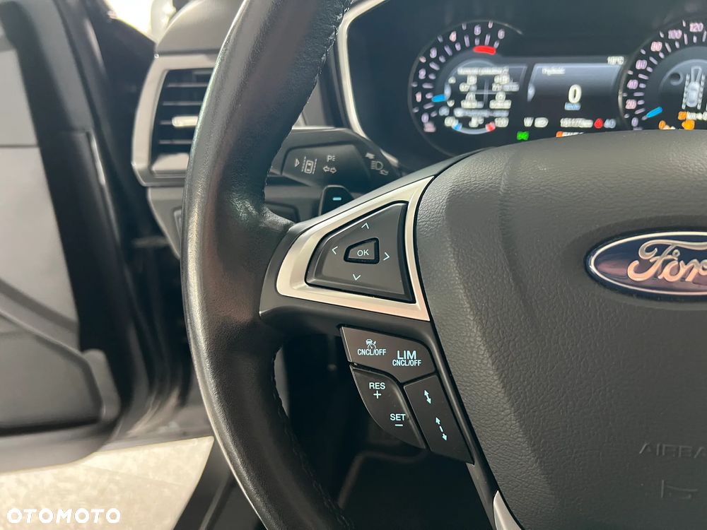 Ford Mondeo 2.0 EcoBlue Titanium - 27