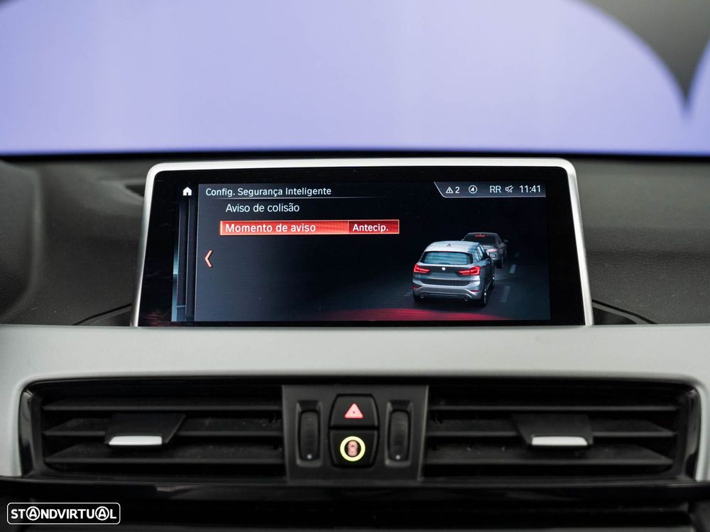 BMW X1 25 e xDrive Corporate Edition - 34