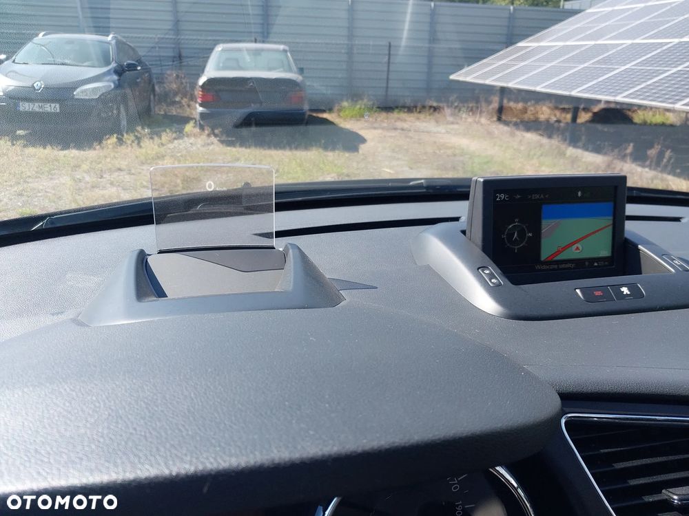 Peugeot 3008 HDi FAP 115 EGS6 Stop&Start Business-Line - 24