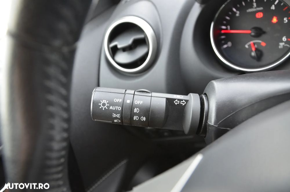 Nissan Qashqai 1.6 DCI TEKNA+ - 26