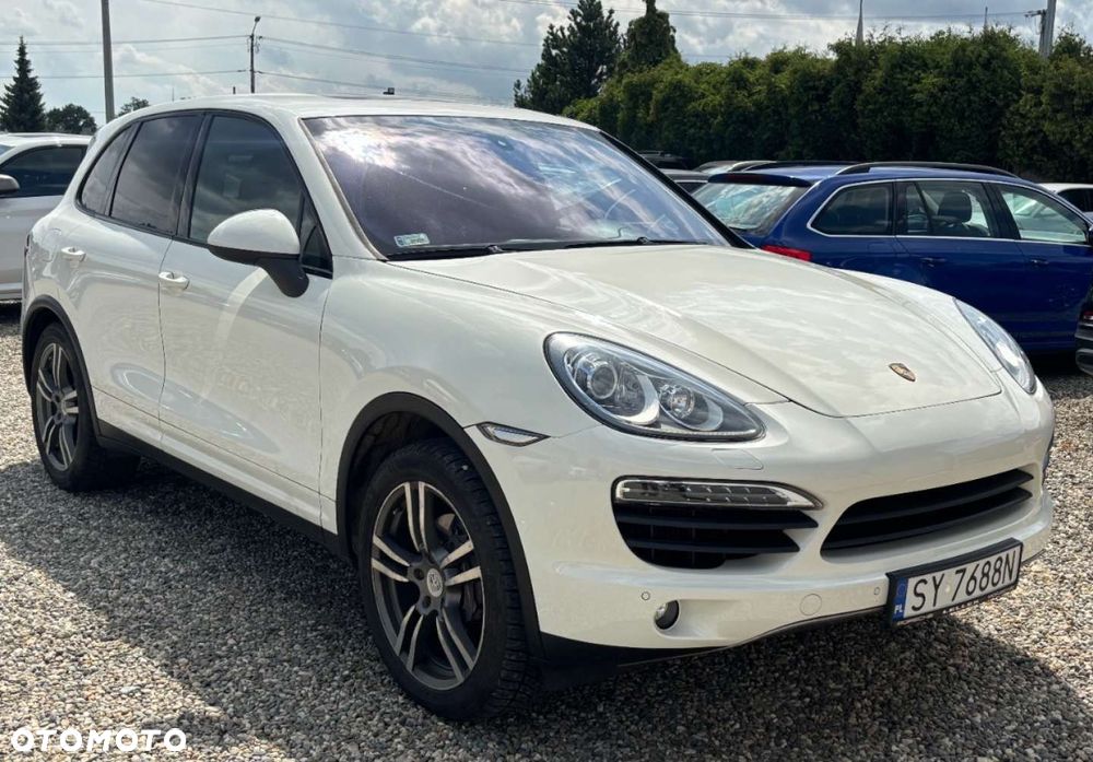 Porsche Cayenne - 8