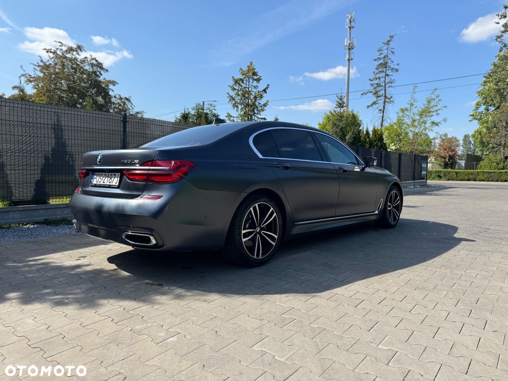 BMW Seria 7 730Ld xDrive sport - 9