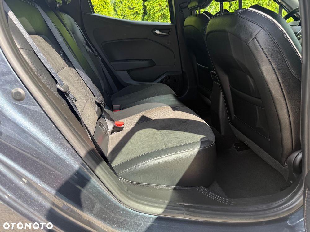 Renault Clio TCe 100 EXPERIENCE - 17