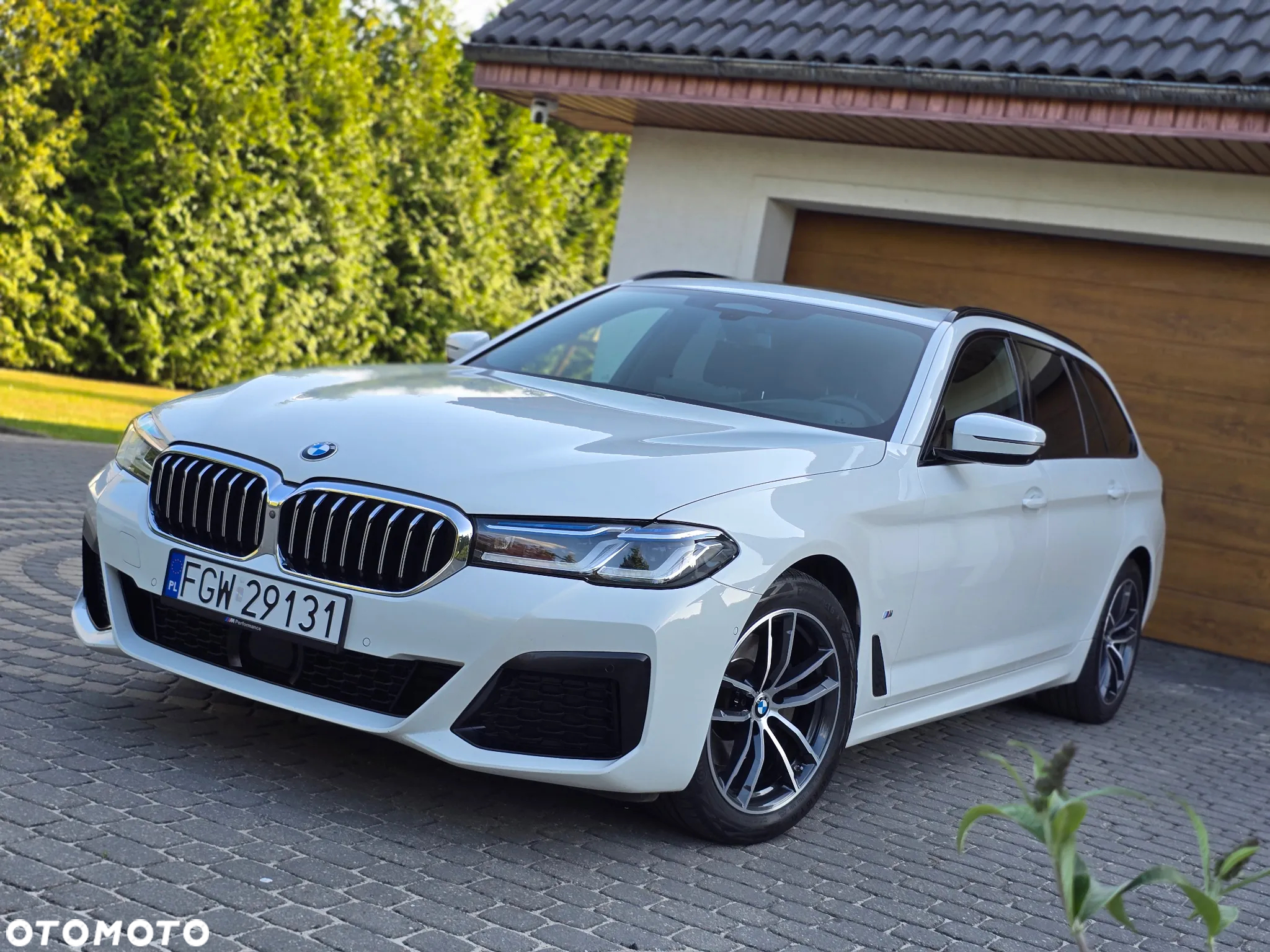 BMW Seria 5 520d xDrive M Sport sport - 5