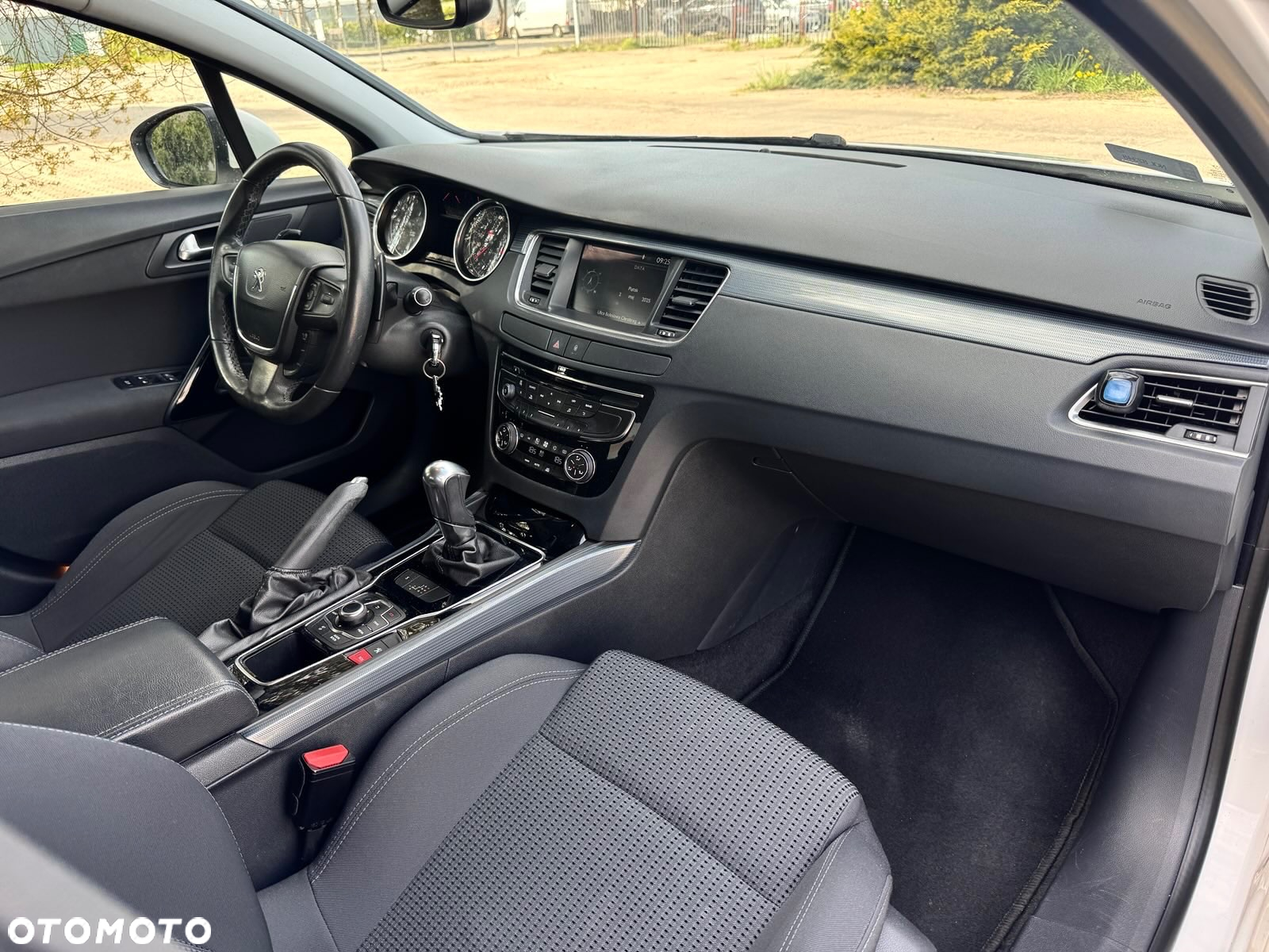 Peugeot 508 1.6 e-HDi Active S&S - 19