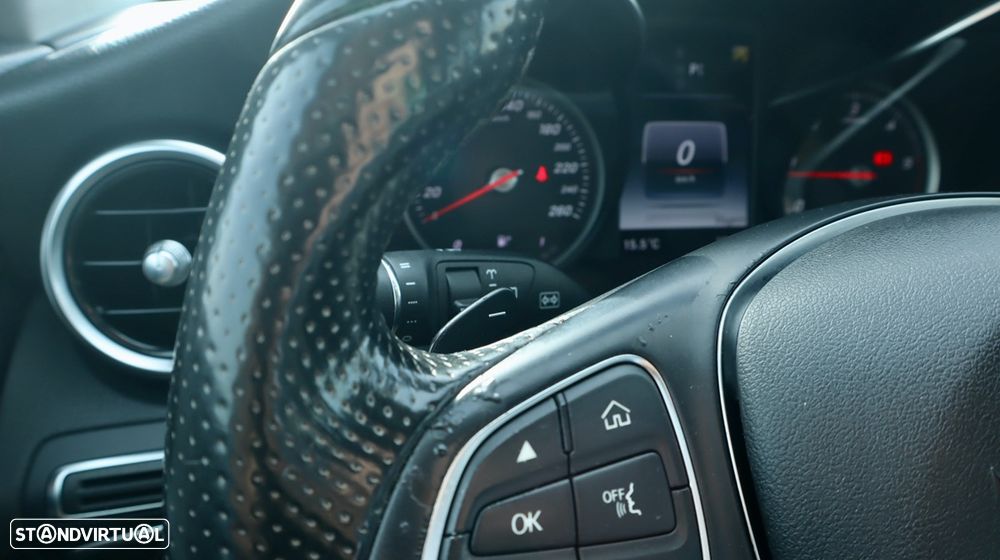 Mercedes-Benz C 220 d Avantgarde Aut. - 32