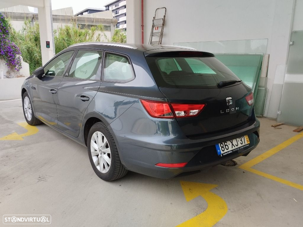 SEAT Leon ST 1.6 TDI Style DSG S/S - 4