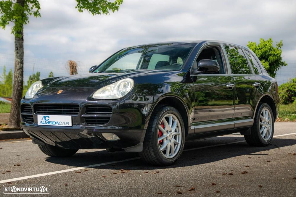 Porsche Cayenne Turbo - 10