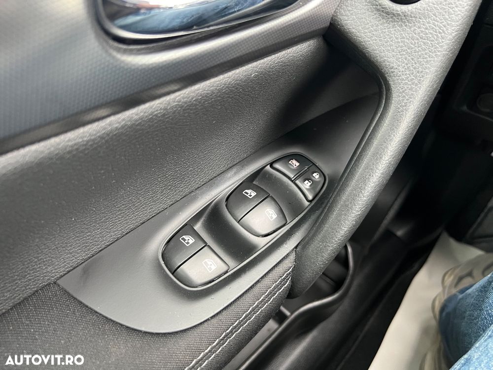 Nissan Qashqai 1.6 DCI Start/Stop Tekna - 21