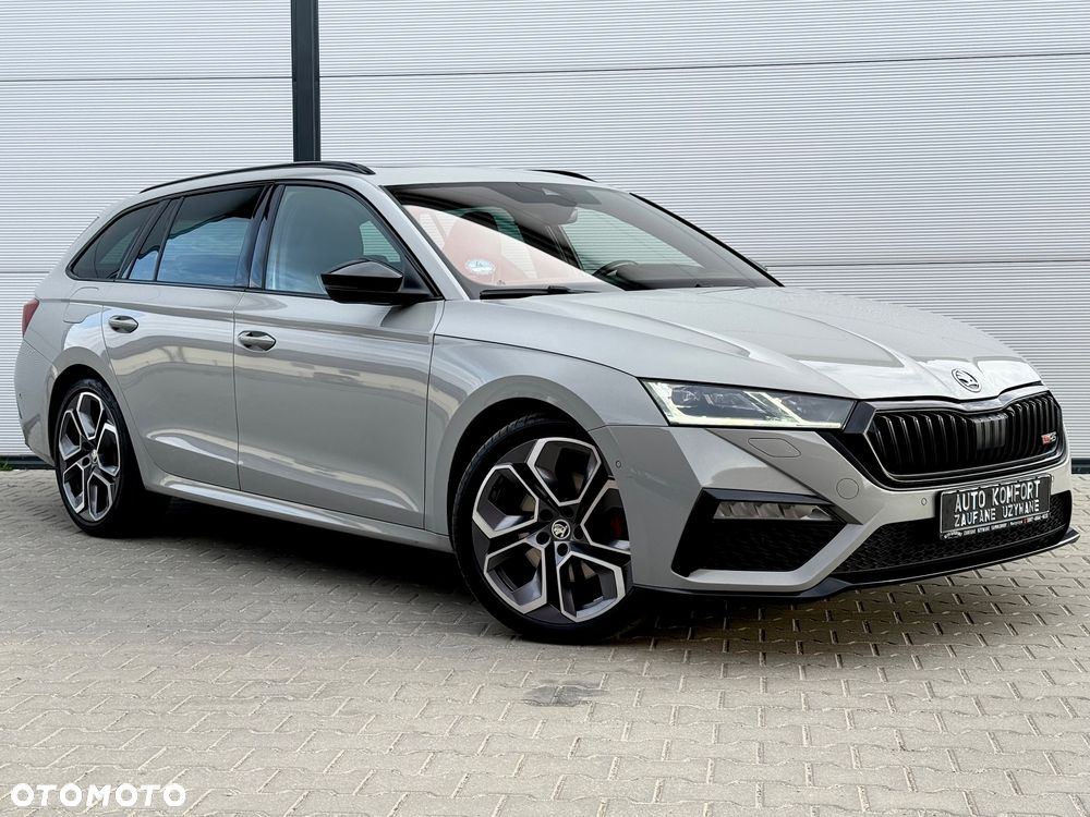 Skoda Octavia 2.0 TDI DSG RS Plus - 11