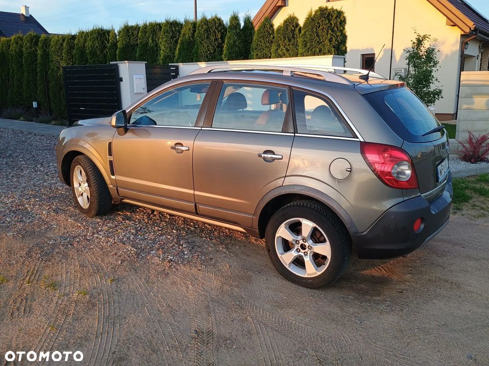 Opel Antara - 10
