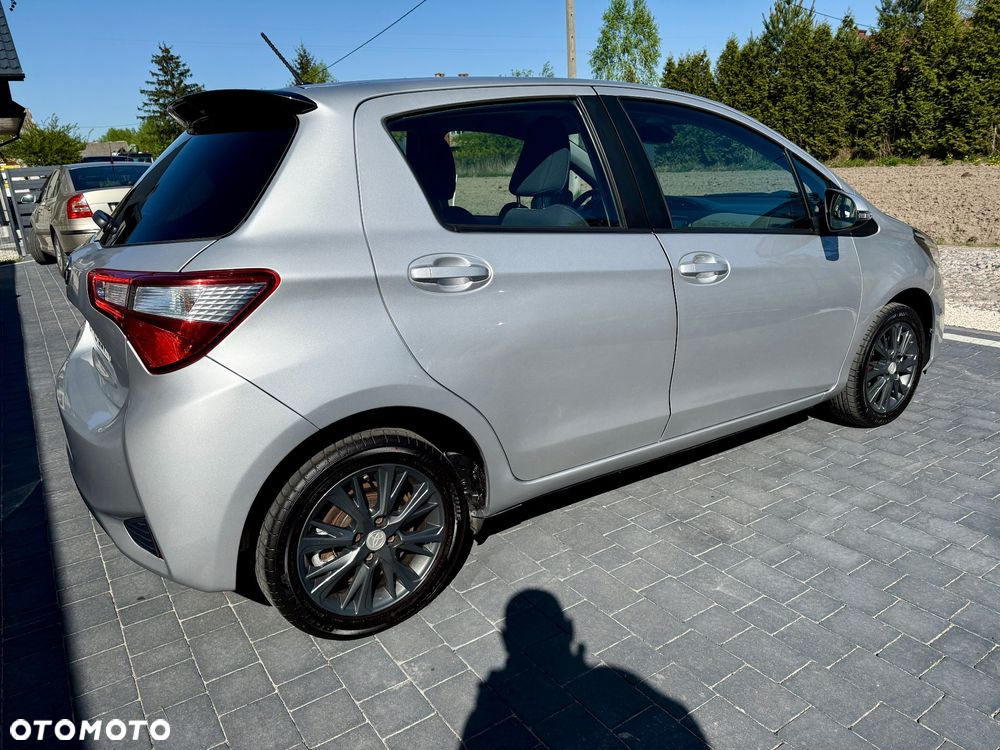Toyota Yaris Hybrid 1.5 VVT-i Y20 Club - 14