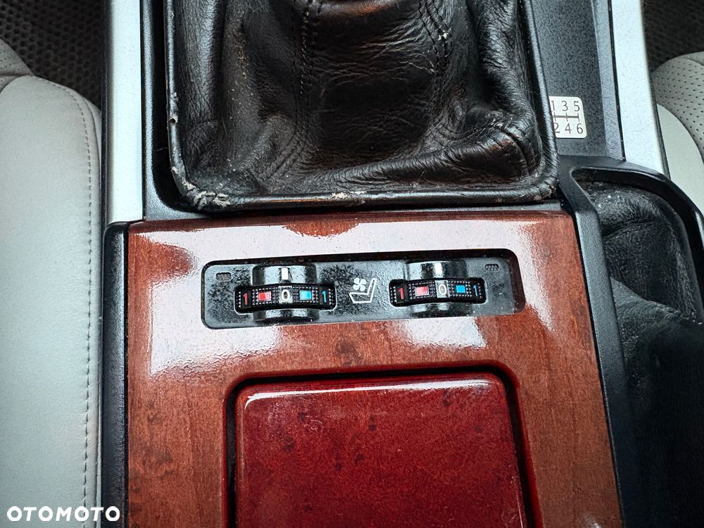 Lexus IS 250 Prestige - 17