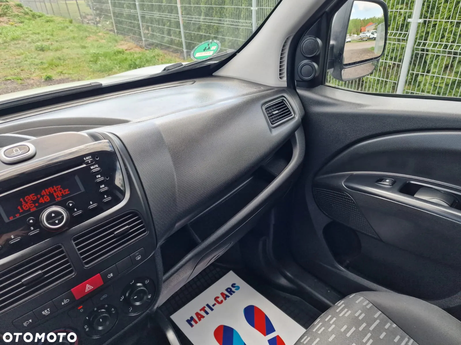 Opel COMBO - 17