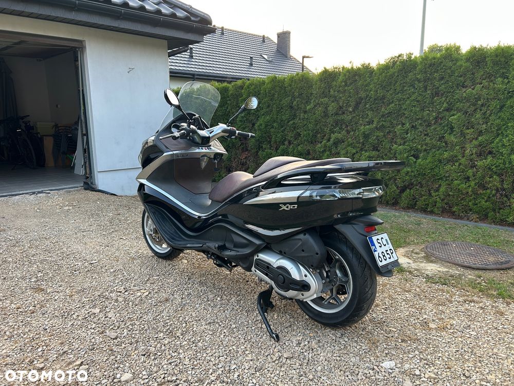 Piaggio X10 - 3