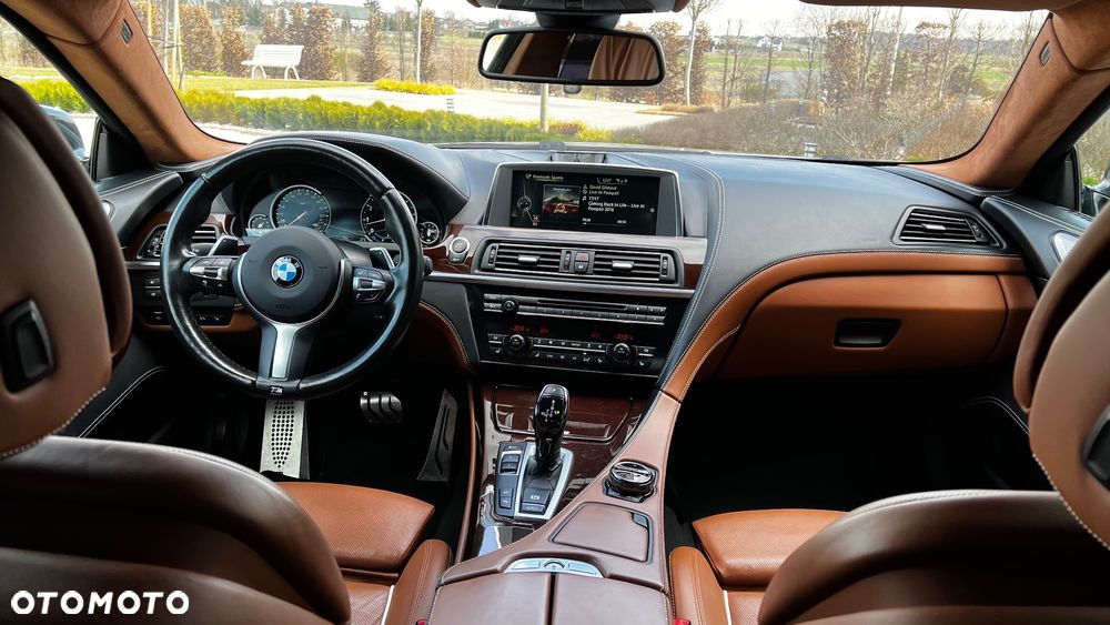 BMW Seria 6 650i - 13