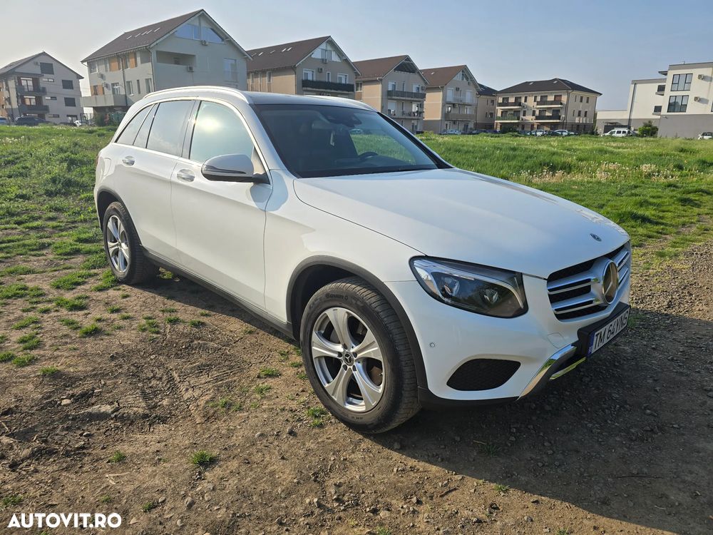 Mercedes-Benz GLC - 1