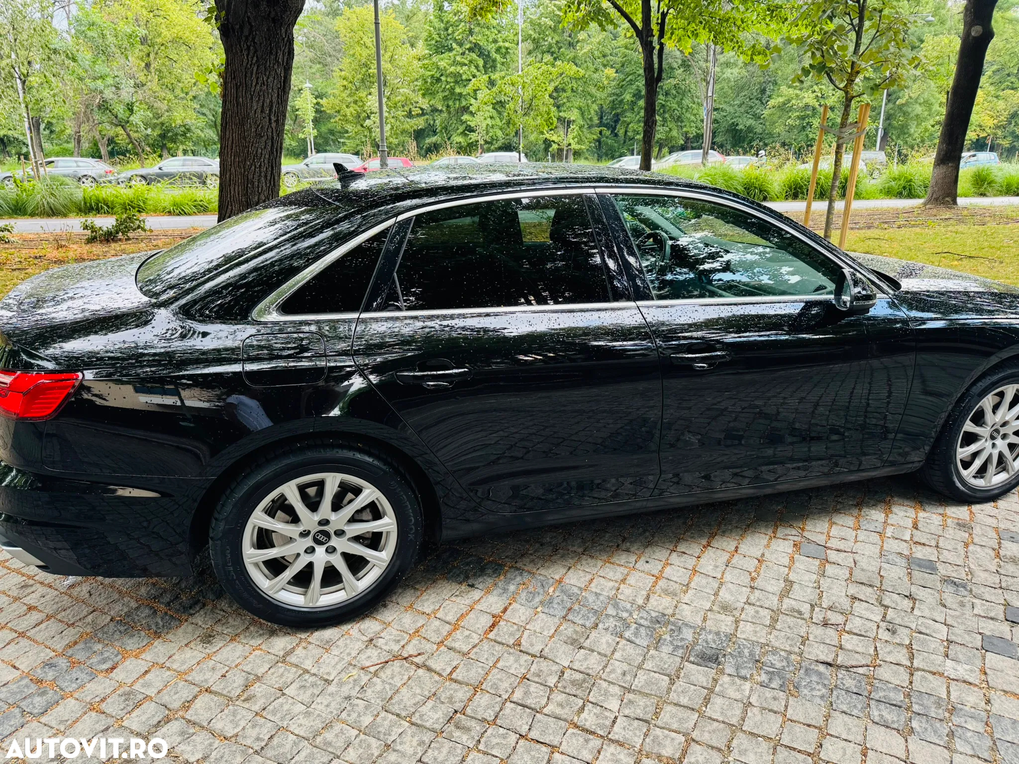 Audi A4 35 TFSI S tronic MHEV Advanced - 4