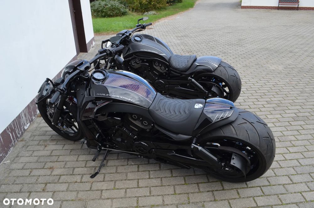 Harley-Davidson V-Rod Street Rod - 39