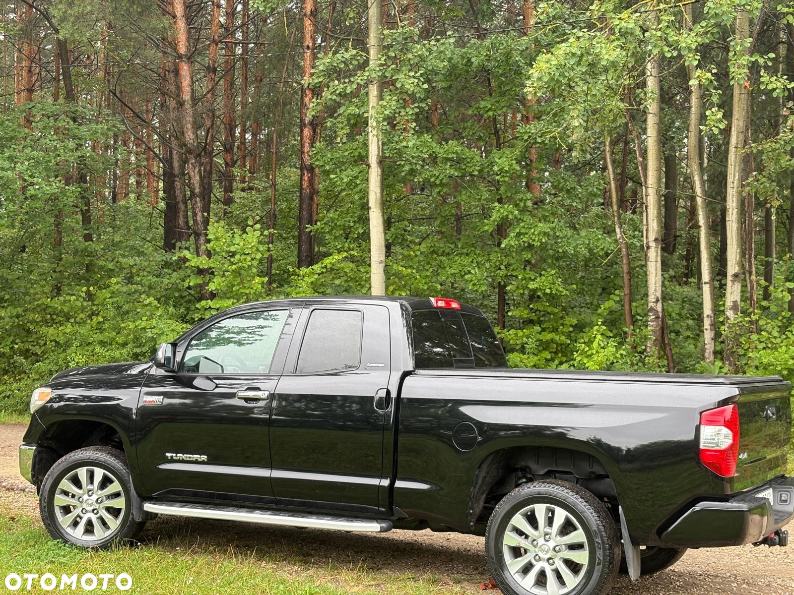 Toyota Tundra - 4